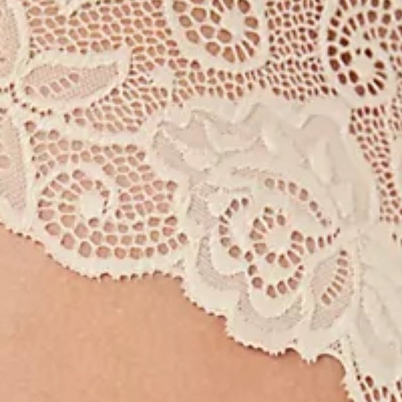 ANTHROPOLOGIE | Evalyn V-Neck Lace Bralette | NWT - Picture 5 of 5